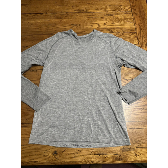 Lululemon Shirt Mens Medium Gray Long Sleeve Gym Yoga Live Practice N5 - Picture 1 of 10